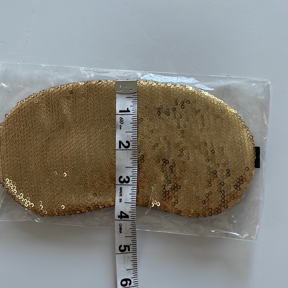Brand new gold sequined sleep eye mask- item 1244 - Picture 3 of 6